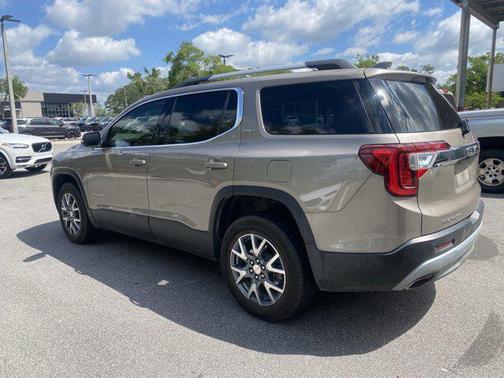 2023 GMC Acadia FWD SLT