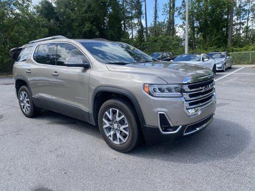2023 GMC Acadia FWD SLT