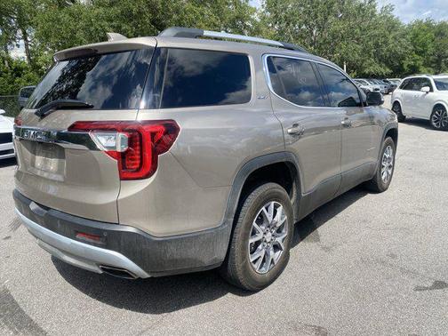 2023 GMC Acadia FWD SLT