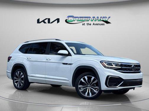 Pure White 2021 Volkswagen Atlas 3.6L SEL