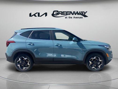 2025 Kia Seltos EX