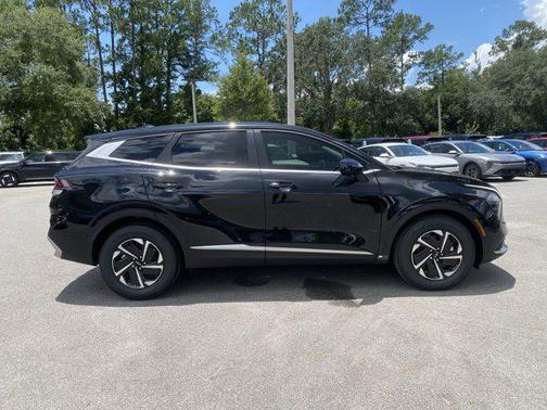 2025 Kia Sportage Hybrid LX