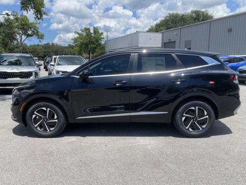 2025 Kia Sportage Hybrid LX