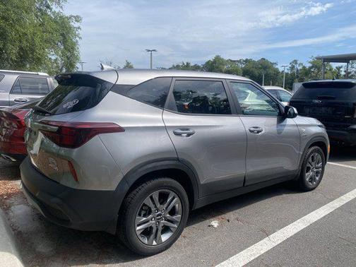 2022 Kia Seltos LX