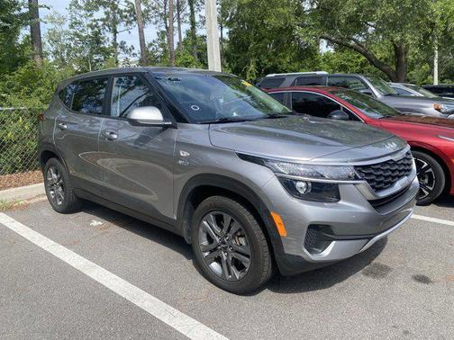 2022 Kia Seltos LX