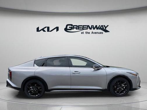 2025 Kia K4 GT-Line Turbo
