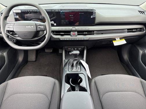 AG9/GRAY 2026 Kia K4 LX