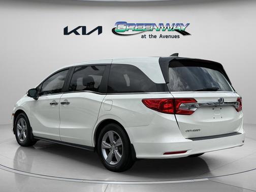 Diamond White Pearl 2018 Honda Odyssey EX-L
