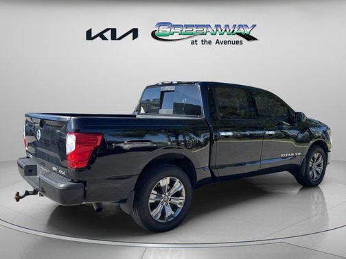 2018 Nissan Titan SV