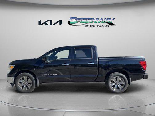 2018 Nissan Titan SV