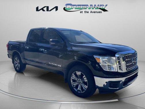 2018 Nissan Titan SV