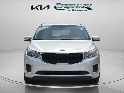 Bright Silver Metallic 2016 Kia Sedona LX