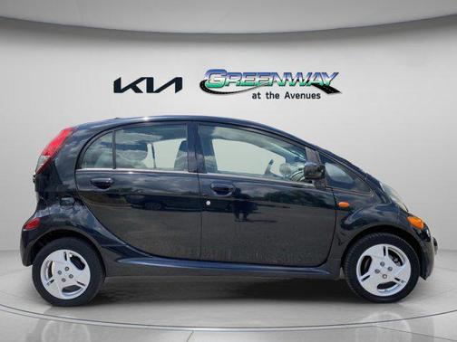 2012 Mitsubishi i-MiEV SE