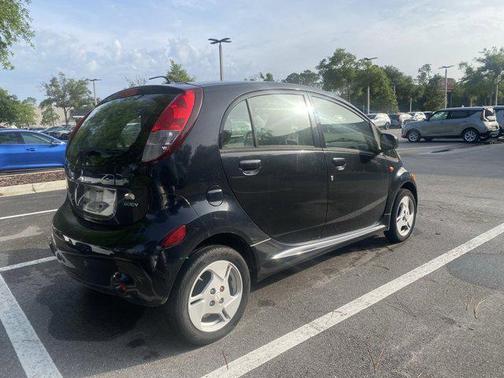 2012 Mitsubishi i-MiEV SE
