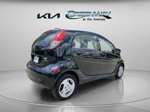 2012 Mitsubishi i-MiEV SE
