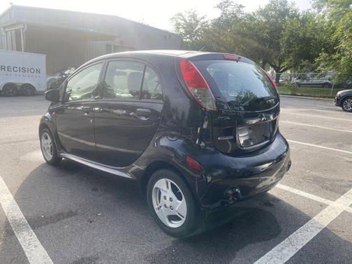 2012 Mitsubishi i-MiEV SE
