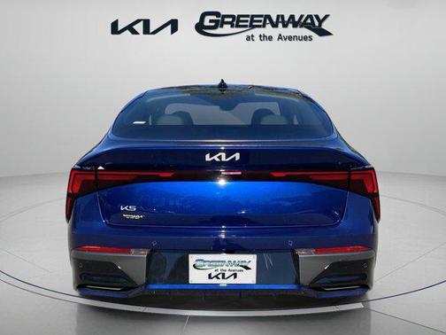 2025 Kia K5 EX