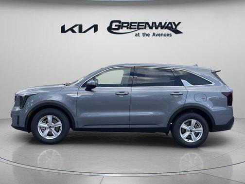 2025 Kia Sorento LX