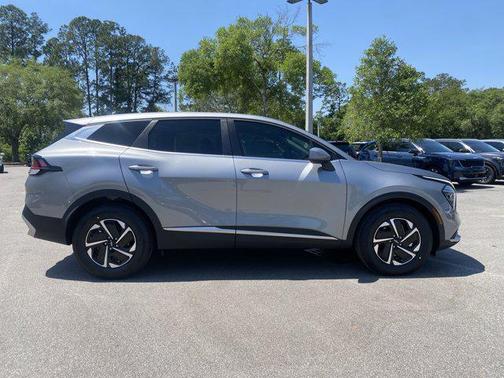 2025 Kia Sportage Hybrid LX