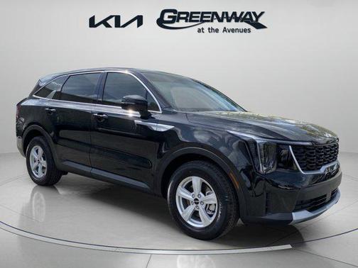 2025 Kia Sorento LX