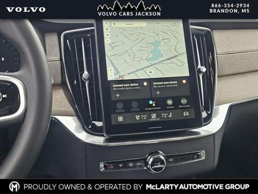 Crystal White Pearl 2026 Volvo XC90 Plus, B6 AWD Gas (mild hybrid), Gasoline, Bright, 7 Seats