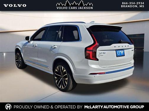 Crystal White Pearl 2026 Volvo XC90 Plus, B6 AWD Gas (mild hybrid), Gasoline, Bright, 7 Seats