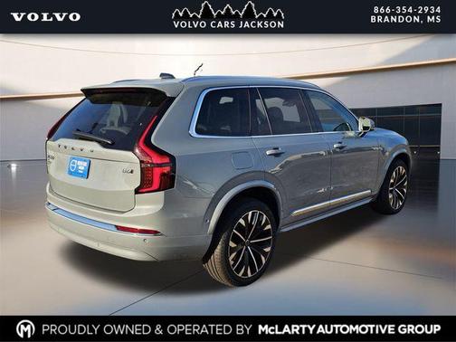 Vapour Grey Metallic 2026 Volvo XC90 Ultra, B6 AWD Gas (mild hybrid), Gasoline, Bright, 7 Seats