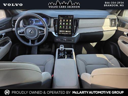 Crystal White 2027 Volvo XC90 Plus