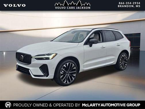 Crystal White Metallic 2026 Volvo XC60 B5 Ultra