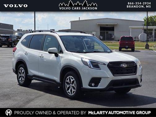 Crystal White Pearl 2024 Subaru Forester Premium