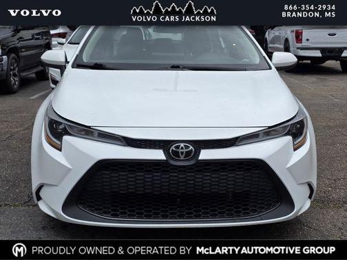White 2022 Toyota Corolla LE