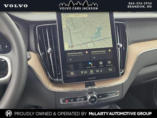 Aurora Silver 2026 Volvo XC60 B5 Plus