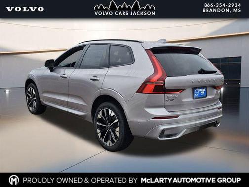 Aurora Silver 2026 Volvo XC60 B5 Plus
