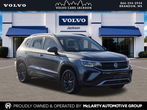Platinum Gray Metallic 2024 Volkswagen Taos 1.5T S