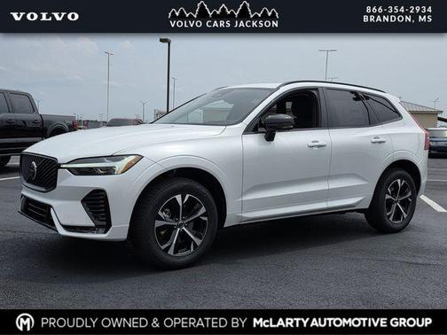 Crystal White 2026 Volvo XC60 B5 Core