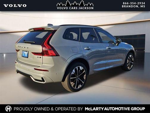 Vapour Grey Metallic 2026 Volvo XC60 B5 Plus