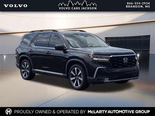 Crystal Black Pearl 2023 Honda Pilot AWD Elite