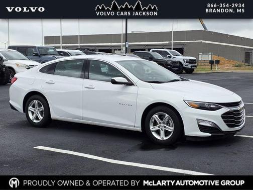 Summit White 2022 Chevrolet Malibu 1LS