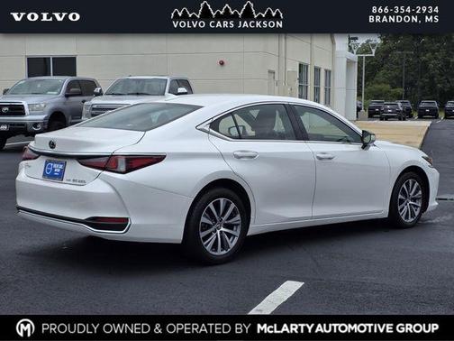 White Pearl 2021 Lexus ES 250 Base
