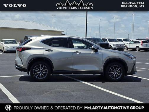 Atomic Silver 2024 Lexus NX 250 Premium