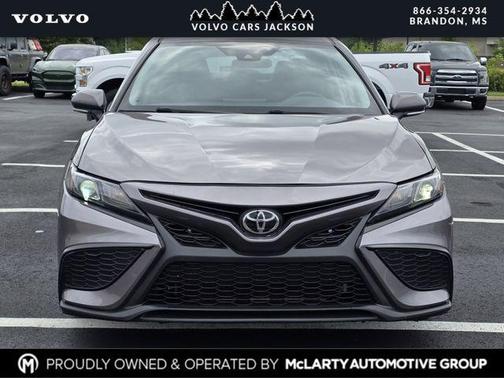 Predawn Gray Mica 2022 Toyota Camry SE