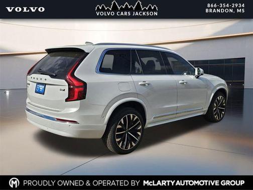 Crystal White Pearl 2026 Volvo XC90 Ultra, B6 AWD Gas (mild hybrid), Gasoline, Bright, 7 Seats