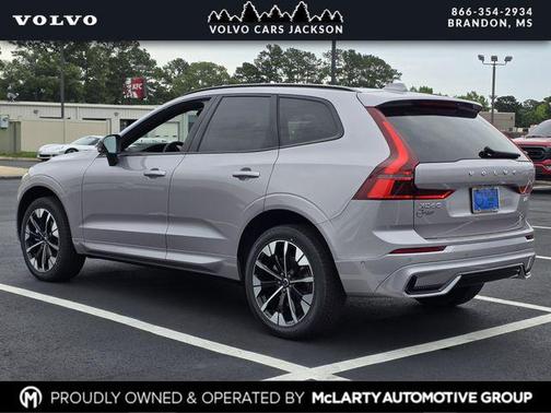 Aurora Silver 2026 Volvo XC60 B5 Plus