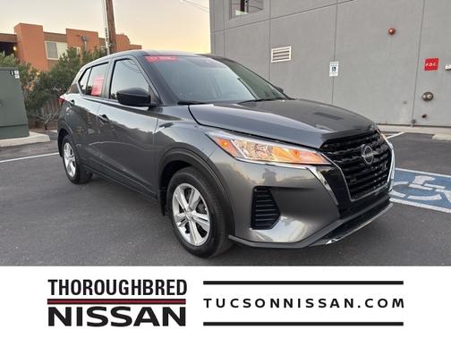 2025 Nissan Kicks Play S