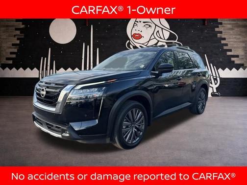 Black 2024 Nissan Pathfinder SL