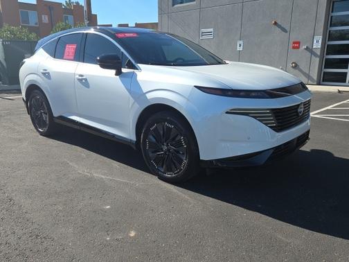 2025 Nissan Murano Platinum