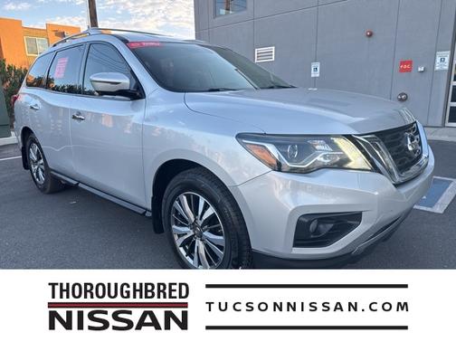 2019 Nissan Pathfinder SL