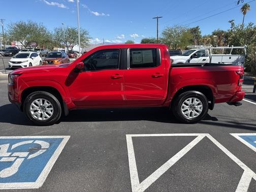 2022 Nissan Frontier SV