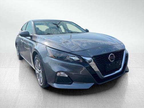 2022 Nissan Altima S FWD