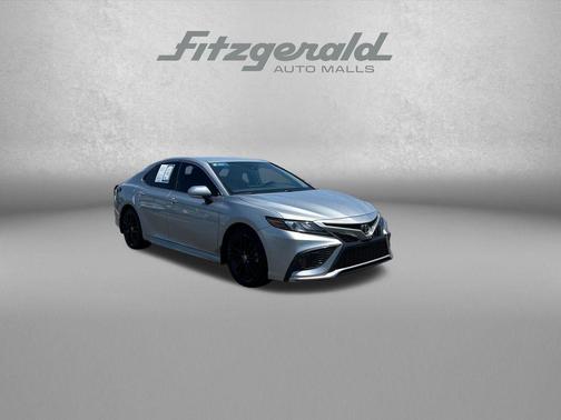 Celestial Silver Metallic 2022 Toyota Camry XSE
